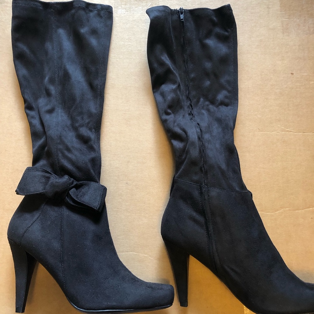 JS-Sachet Zip Up Boots by Jessica Simpson